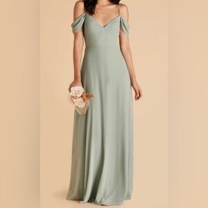 Chic Sage Green Off-Shoulder Maxi Dress